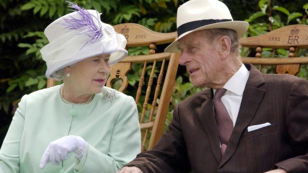 Coronavirus: Erster Fall im Buckingham Palace, Queen in Windsor in Quarantäne