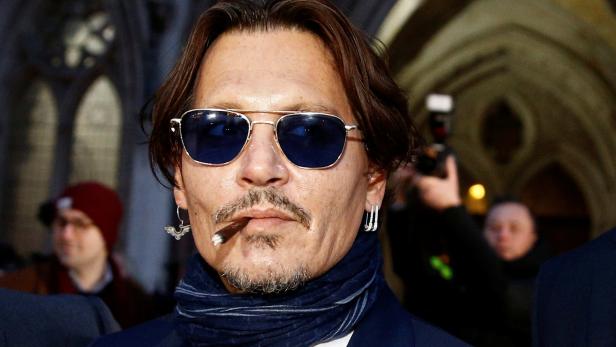Corona: Johnny Depps Verleumdungsprozess gegen die "Sun" verschoben