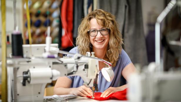 Damenkleidermachermeisterin Petra Schumich aus Oslip ist neue Landesvorsitzende von „Frau in der Wirtschaft“ im Burgenland