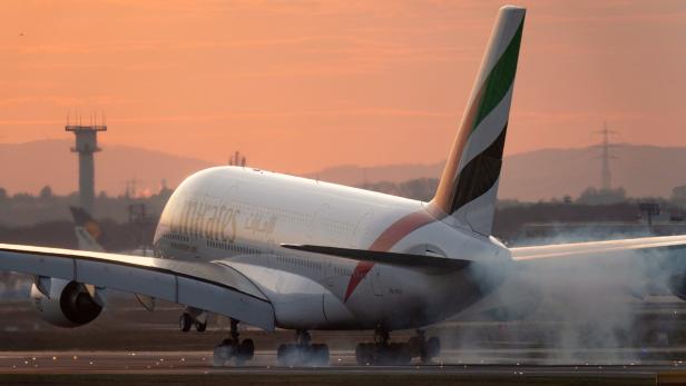 Neuer Plan: Emirates fliegt doch noch 13 Länder an