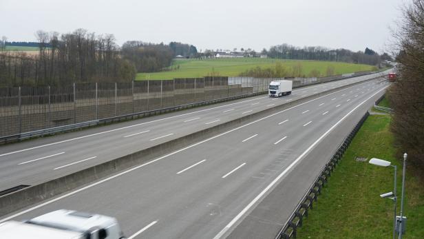 Pandemie drosselte Verkehr massiv ein: Westautobahn im Bezirk Amstetten
