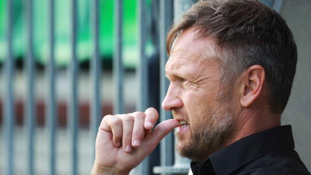 Ungewisse Zukunft: Innsbruck-Trainer Michael Streiter übernimmt die Verantwortung für die vierte Niederlage in Serie