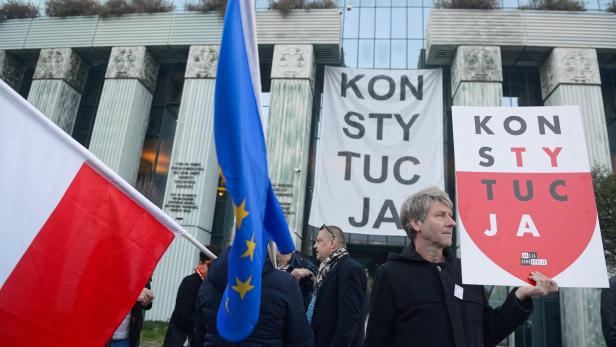 Niederlage für Warschau: EuGH setzt Richter-Disziplinierung aus