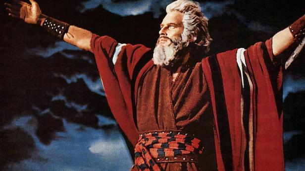 Biblisches Epos mit Charlton Heston als Moses in &quot;Die Zehn Gebote“