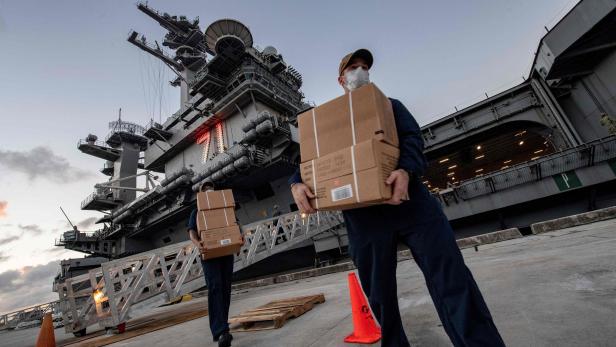 Kein Flugzeugträger im Pazifik: Virus legt US-Navy lahm