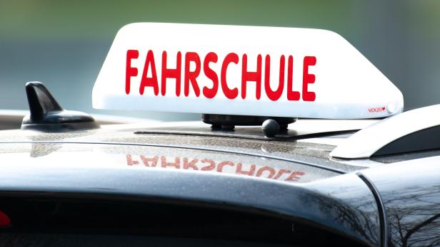 40 Frauen und Mädchen belästigt: Fahrlehrer in Kärnten angezeigt