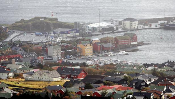 Färöer: Dank Lachsseuche keine Corona-Toten
