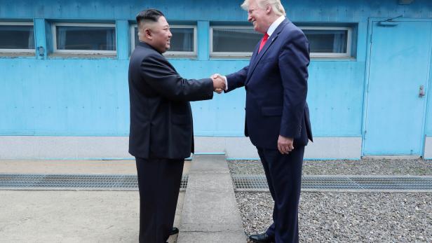 Als erster amtierender US-Präsident hat Donald Trump voriges Jahr im Juni nordkoreanischen Boden betreten.