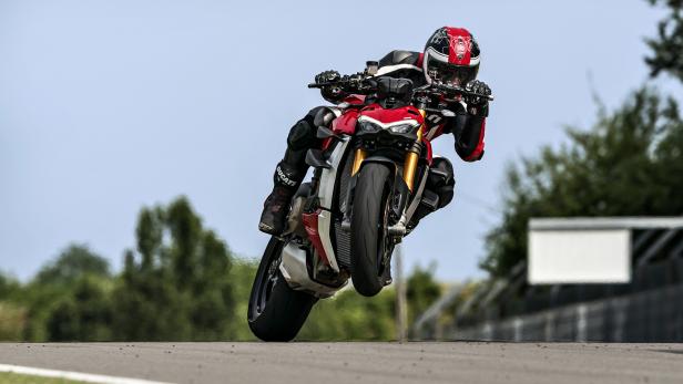 Ducati Streetfighter V4 S: Eine Diva mit besten Manieren