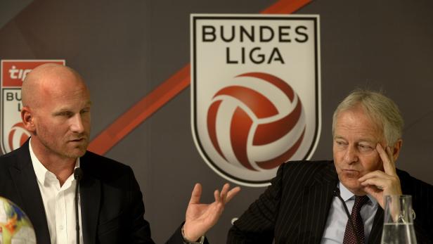 Liga-Vorstand Ebenbauer und ÖFB-Präsident Windtner
