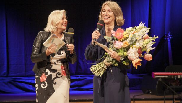 Wanda Moser-Heindl, Barbara van Melle