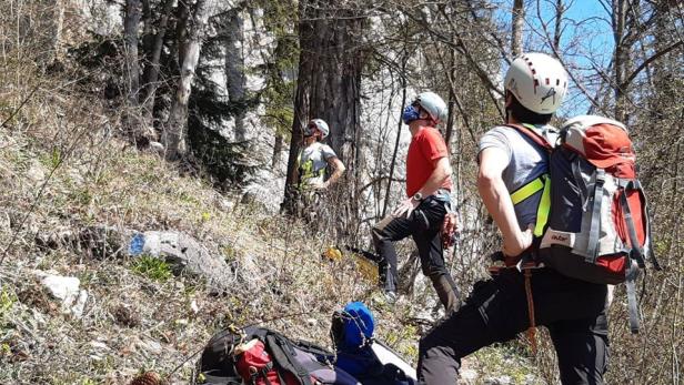 29-Jährige auf Klettersteig von herabfallenden Steinen verletzt