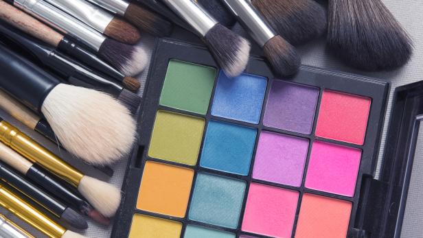 Neuer Make-up Trend? Die gruselige "Tiny Face Challenge" erobert Instagram