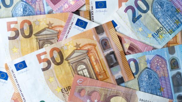 Der Spendenbetrag wird zu hundert Prozent weitergeleitet Der Spendenbetrag wird zu hundert Prozent weitergeleitet
