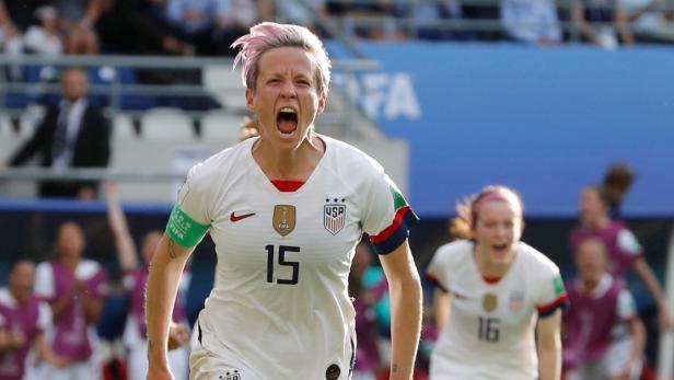 FILE PHOTO: Women's World Cup - Round of 16 - Spain v United States