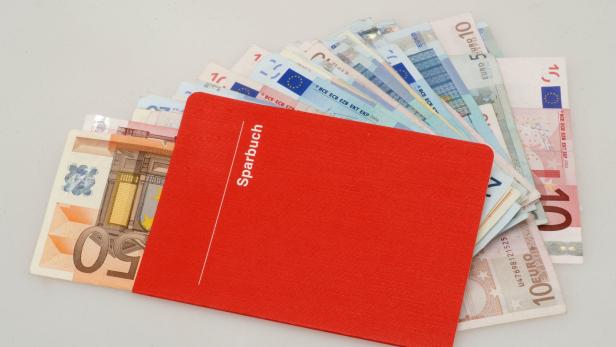 Salzburger Pensionistin übergab falschem Polizisten 40.000 Euro