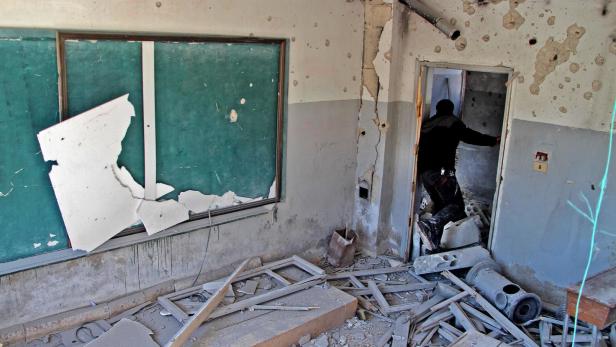 Zerstörtes Schulgebäude in der syrischen Provinz Idlib