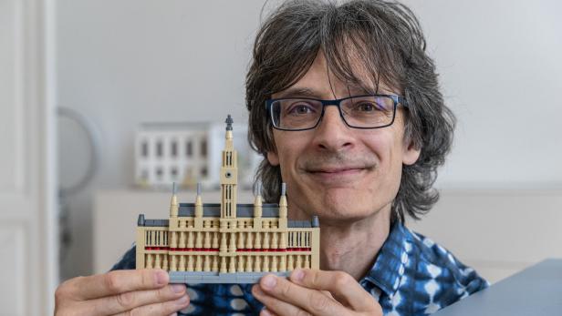 Miniatur-Kunst: Lego spielen mit Wiens Prachtbauten