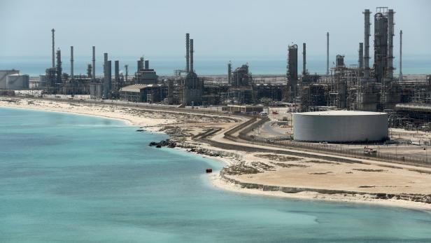 Ölgigant Saudi Aramco bricht der Gewinn weg