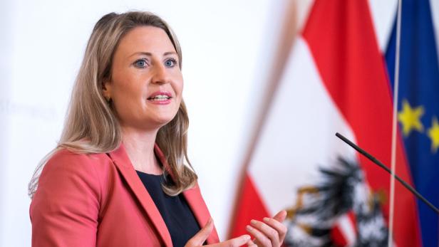 Deutsch- und Wertekurse starten am Freitag: "Integration nimmt wieder Fahrt auf"