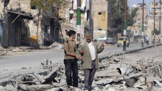 Die Welt blickt auf Kobane. Währenddessen verdoppelt das Assad-Regime die Angriffe – etwa auf Aleppo