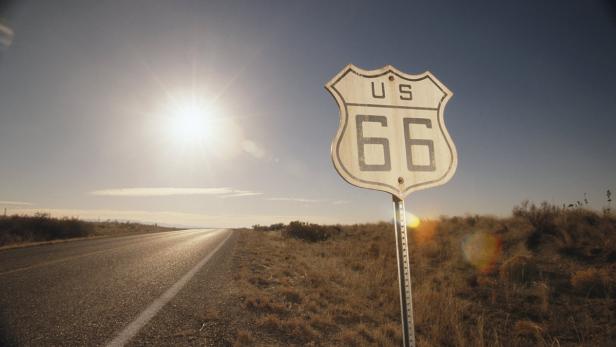 Rückspiegel: die „Route 66“ wird von den Strassenkarten der USA gestrichen.