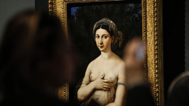 Exhibition 'Raffaello 1520 - 1483' in Rome