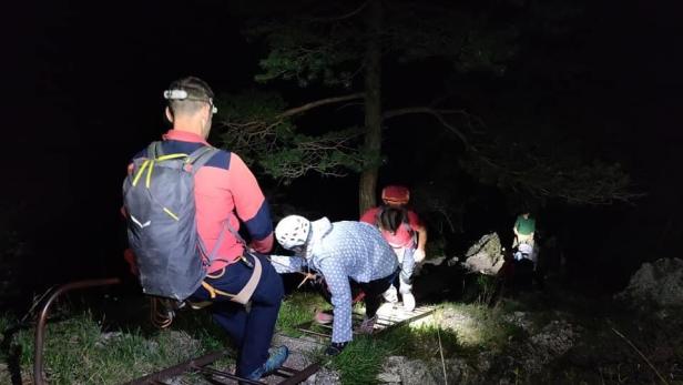 Abendlicher Einsatz: 25-jährige Wienerin vom Wachthüttelkamm gerettet