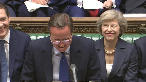 Letzte Fragestunde für Premier Cameron im Parlament, jetzt ist Th. May am Zug