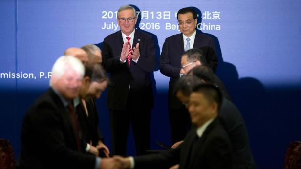 EU-Kommissionschef Jean-Claude Juncker und Chinas Premier Li Keqiang