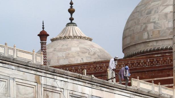 Teile des Taj Mahal in Indien durch schwere Gewitter beschädigt