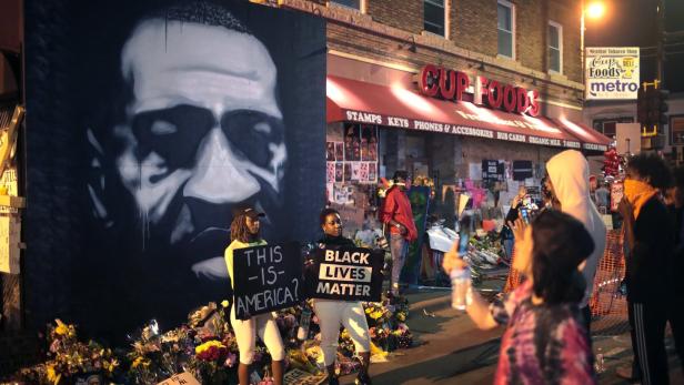 US-PROTESTS-CONTINUE-IN-MINNEAPOLIS-AND-ST.-PAUL-OVER-DEATH-OF-G