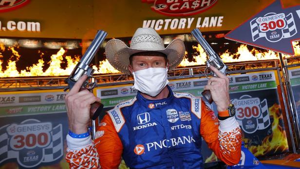 IndyCar-Sieger feierte mit zwei Revolvern
