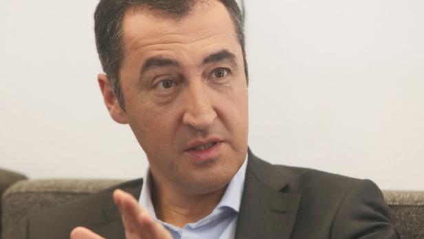 Grünen-Politiker Özdemir: "Die AfD kann sich davon nicht freisprechen"