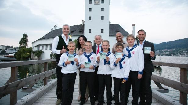 Pühringer (mi.) bei der Präsentation des Oberösterreich-Songs.