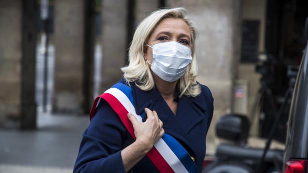 Haftstrafen für Vertraute von Frankreichs Rechtspopulistin Le Pen
