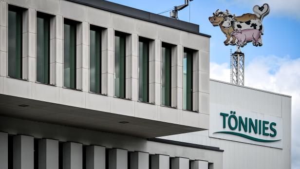 At least 350 new coronavirus infections detected at Toennies meat factory in western Germany