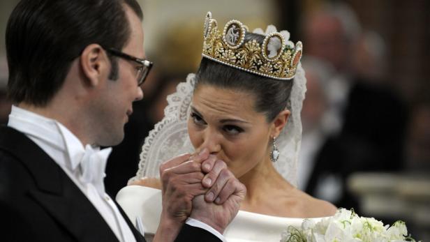 Prinzessin Victoria & Prinz Daniel: Romantische Fotos zum 10. Hochzeitstag