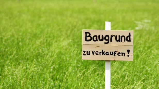 Baugrund zu verkaufen / Plot of land for sale