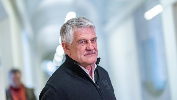 Prozess gegen den ehemaligen ÖSV-Trainer Walter Mayer.