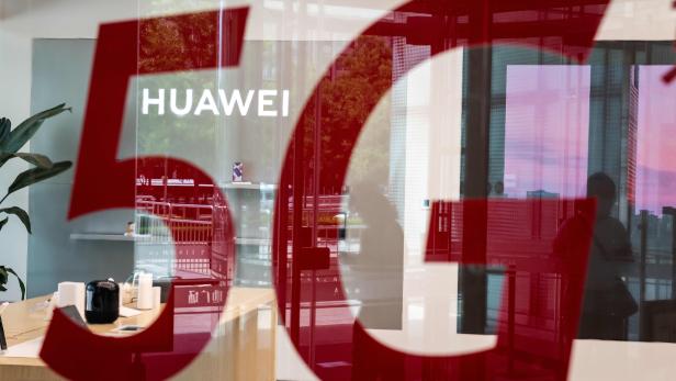 FILES-CHINA-FRANCE-TELECOMS-REGULATIONS-SECURITY-HUAWEI