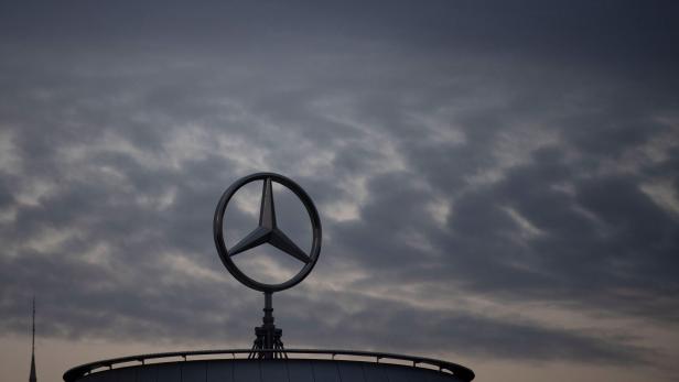 Fast 2.000 Daimler-Beschäftigte gehen freiwillig