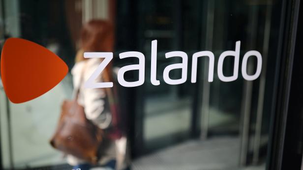 FILE PHOTO: The logo of online fashion retailer Zalando at its Berlin headquarters