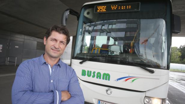 Busfahrer Nusmir Bešić urlaubt in diesem Sommer lieber im Marchfeld
