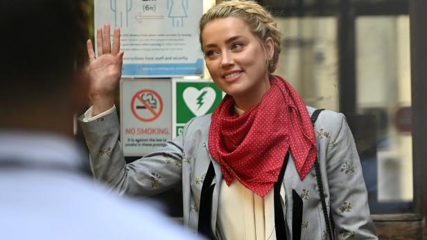 "Ganz falsch": Amber Heard wies Berichte über Affären zurück