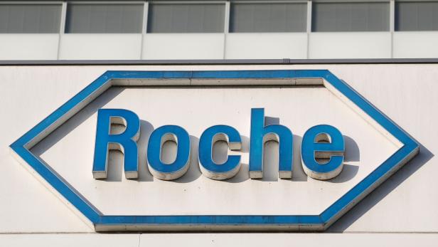 FILE PHOTO: Logo of Swiss drugmaker Roche is seen in Basel