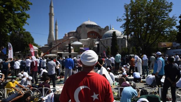 TURKEY-POLITICS-RELIGION-HERITAGE-HAGIASOPHIA