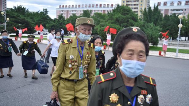 Nordkorea riegelt Grenzstadt nach erstem Corona-Verdachtsfall ab