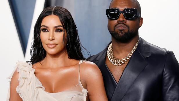 Kanye West twitterte sich in der Manie um Kopf und Kragen - inzwischen hat er sich bei seiner Frau Kim Kardashian entschuldigt