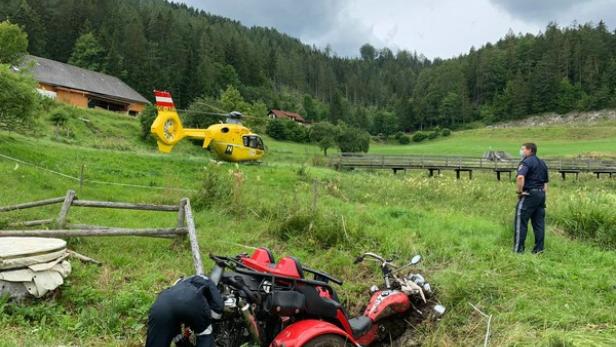 Einparkversuch ging schief: Mit Trike über Böschung